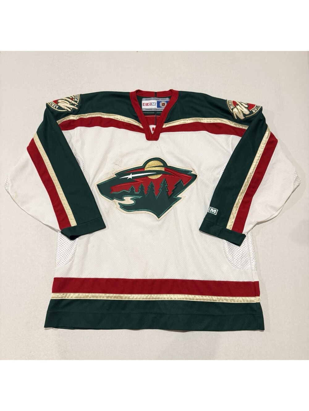 Vintage 90s Minnesota Wilds Hockey Jersey Size XL Made Canada CCM Men’s